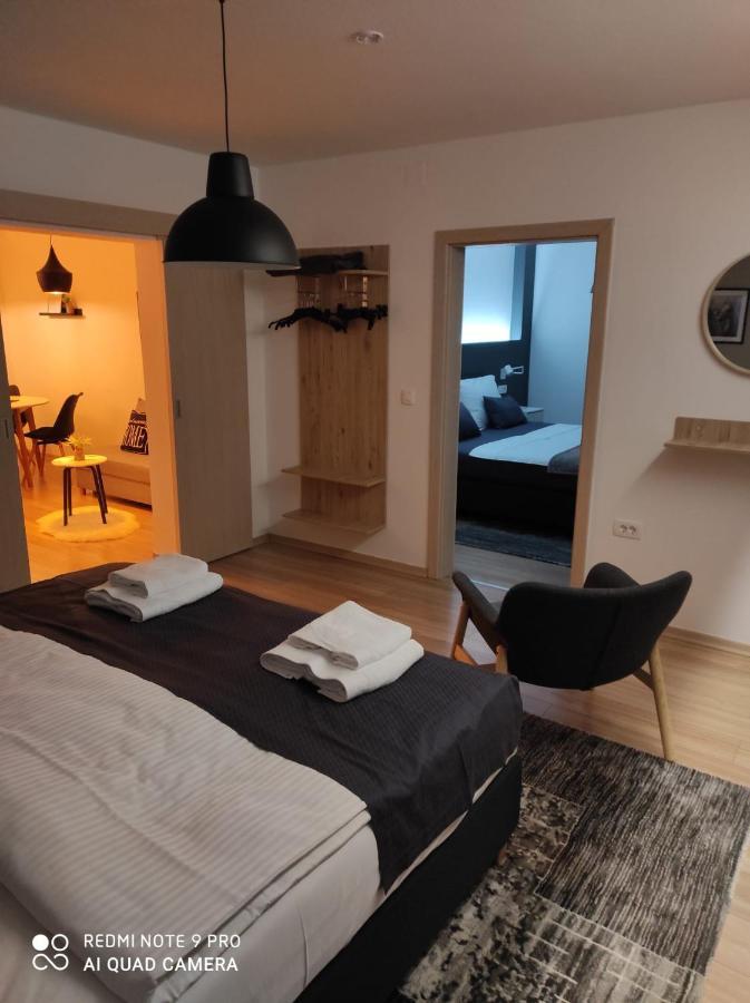 Apartman Relax Ðakovo Eksteriør billede
