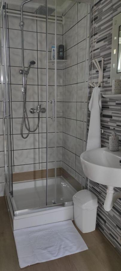 Apartman Relax Ðakovo Eksteriør billede